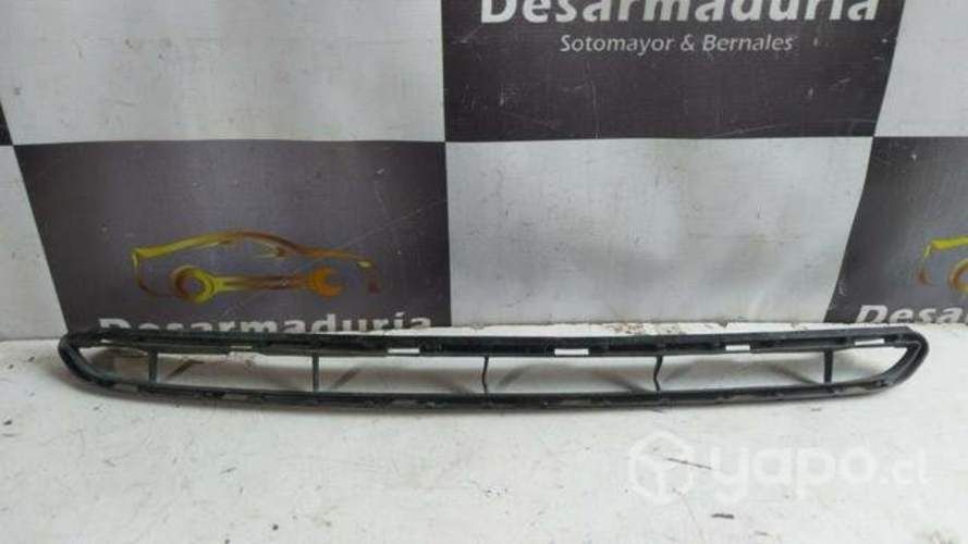 Rejilla yaris 2018 a 2020 2.0