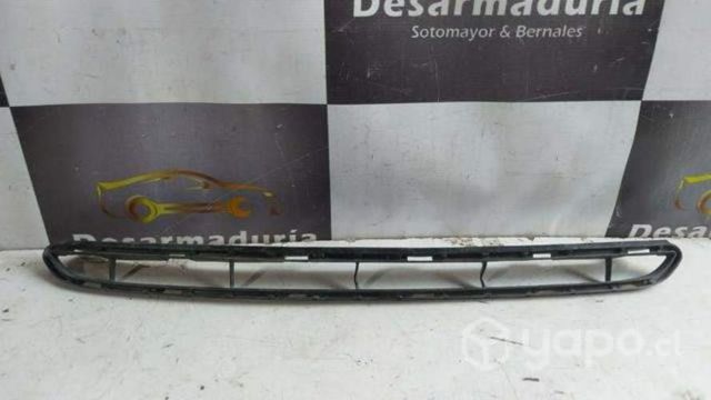 Rejilla yaris 2018 a 2020 2.0