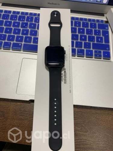 Apple watch SE 44mm Space gray Alu black Sport GPS