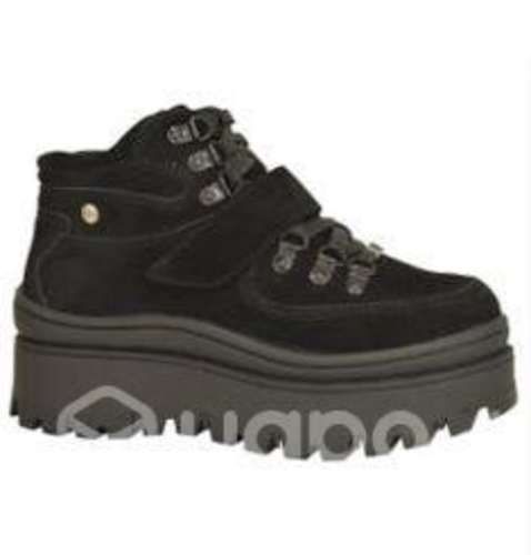 Zapatos C/moran de cuero talla 38