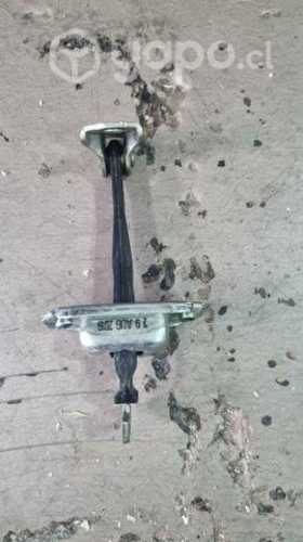 Bisagra nissan march 2020