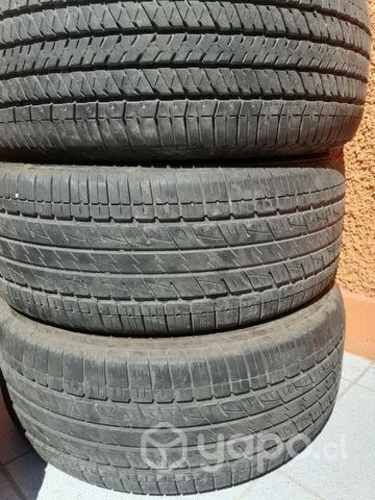 Neumaticos con poco uso