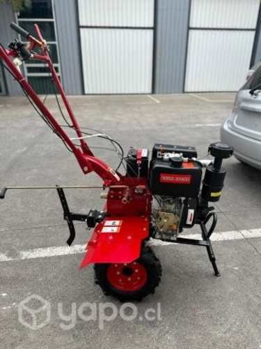 Motocultivador diesel 10hp + arado