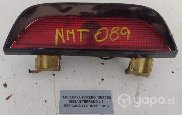 Tercera Luz Freno (089) Nissan Terrano 2.5 Mx 2013