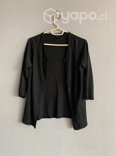 Chaleco, un básico en talla S.