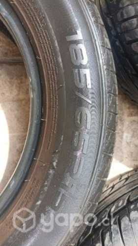 Neumaticos como nuevoa