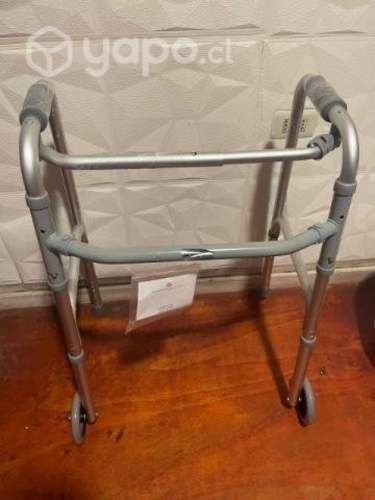 Andador adulto mayor