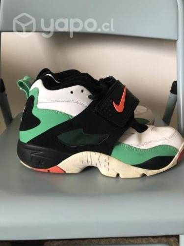Nike air diamond turf