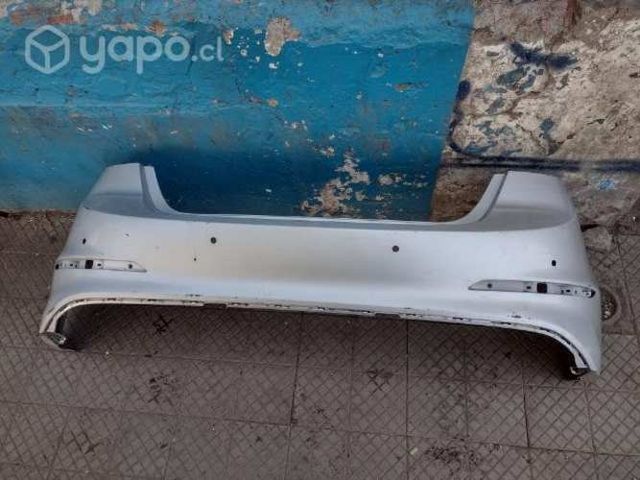 Parachoque tras Hyundai Elantra 2016-2018