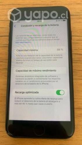 IPhone SE 2022 3ra generación 1 año de uso