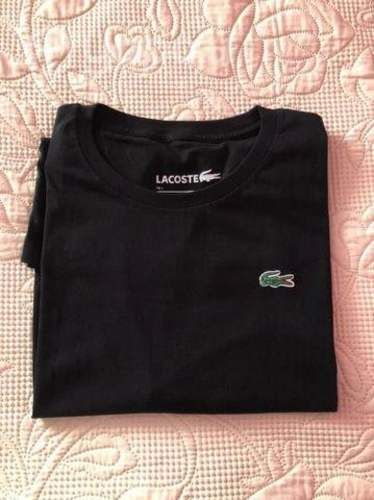 Polera lacoste negra