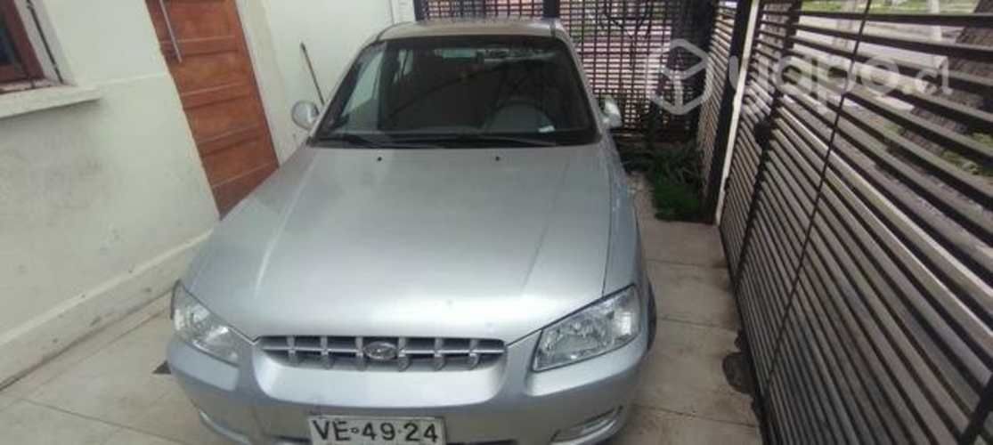 Hyundai accent 2002 excelente estado