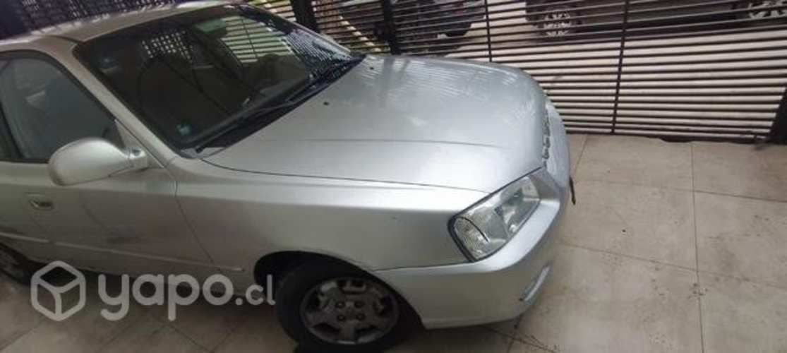 Hyundai accent 2002 excelente estado