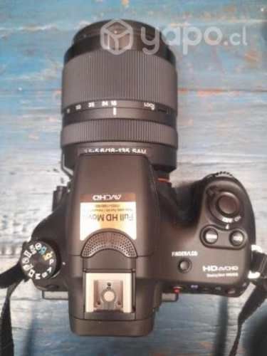 Cámara digital SONY modelo a 58 + lente SONY