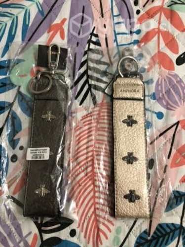 Llavero marca Amphora nuevo