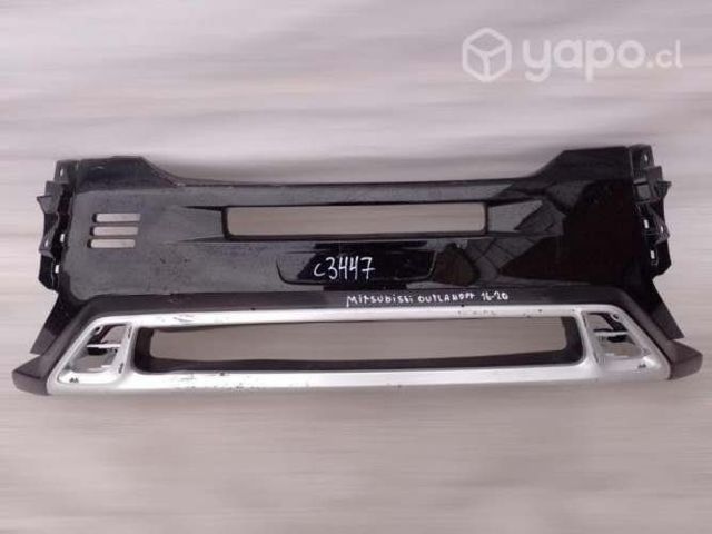 Embellecedor mitsubishi outlander 2016-2020