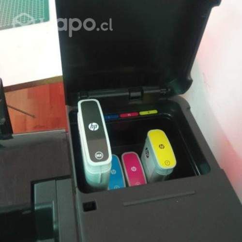 Plotter HP DesignJet T730 Usado