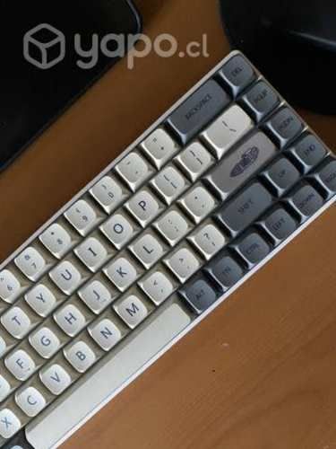Teclado mecánico