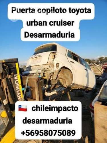Puerta copiloto Toyota Urban Cruiser