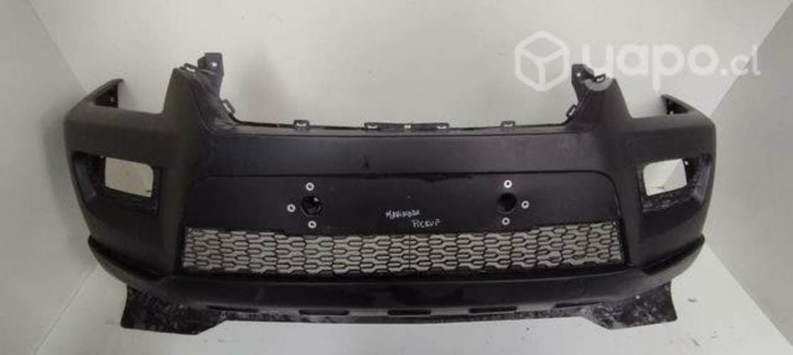 Parachoque Mahindra pickup