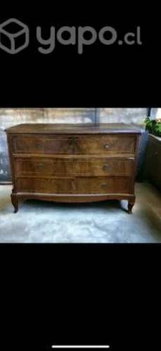 Cómoda muy antigua 100 años, ideal para restaurar