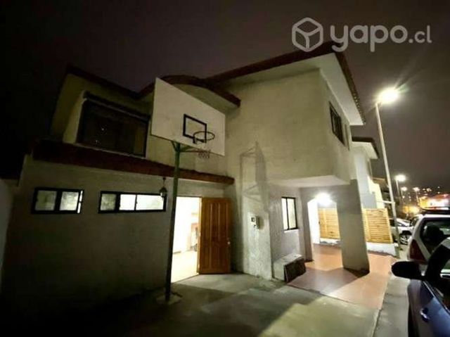 Arriendo Casa Condominio Portobelo 3d,3B,2estac.,