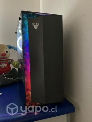 PC Gamer con muy poco uso