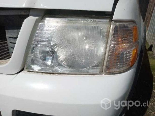 Focos ford explorer 2005