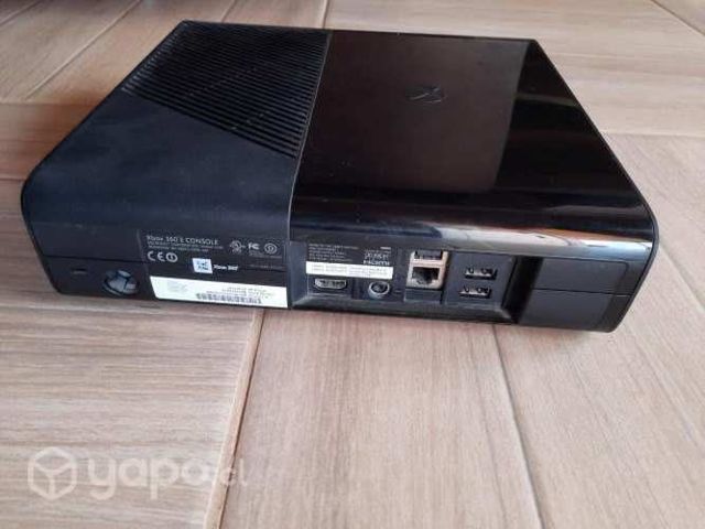 Xbox 360 + Kinect 360 + Joystick + Cargador