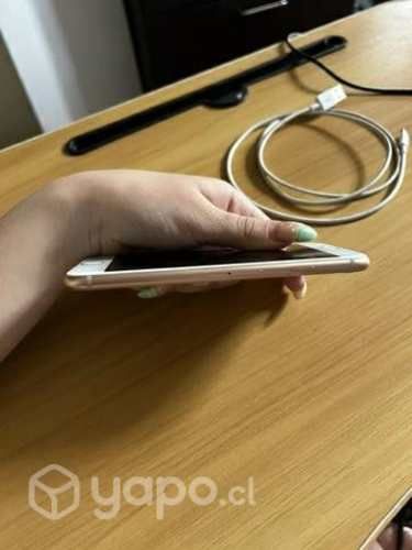 IPhone 8 usado, 64gb, rose gold