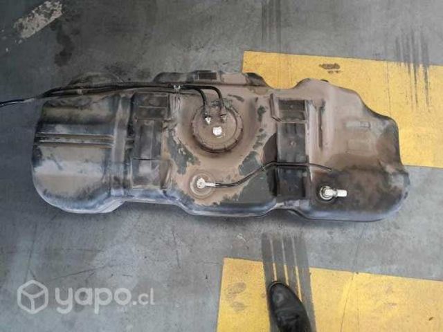 Estanque Petroleo Maxus G10 carga