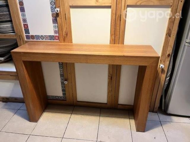 Arrimo enchapado excelente estado