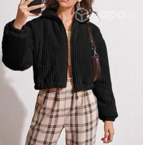 Chaqueta de hombros caídos