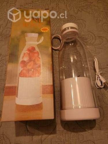 Mini Juguera recargable