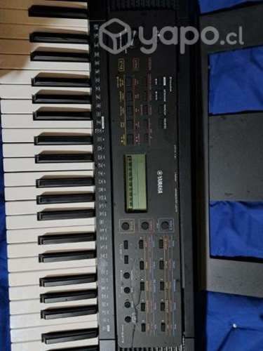 Teclado yamaha psr 273