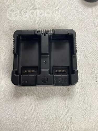 Cargador más base de carga para Baterías Trimble