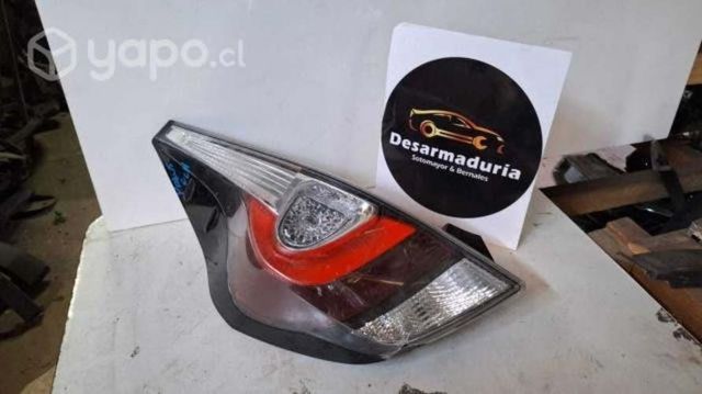 Foco trasero Prius Lh 2.1