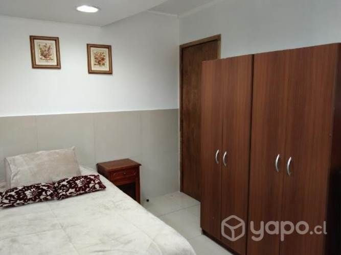 Arriendo pieza amoblada