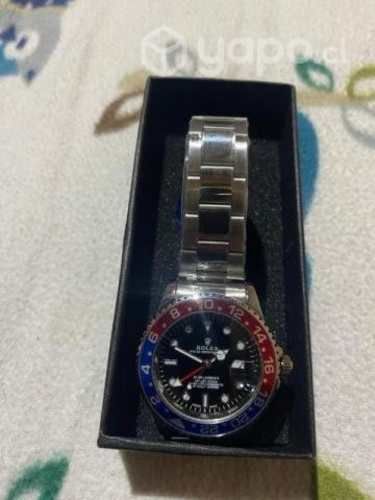 Reloj elegante