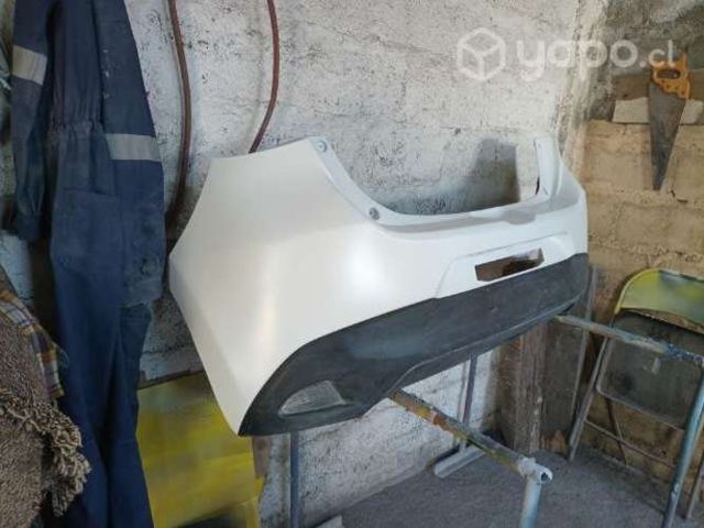 Parachoque trasero Mazda Demio