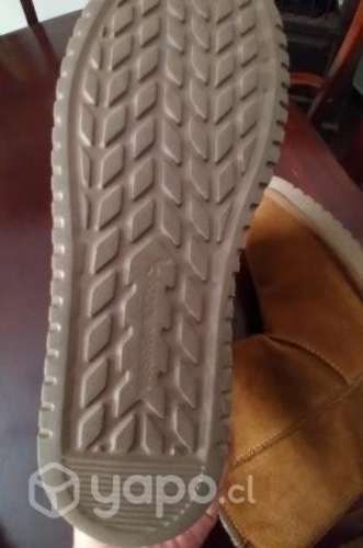 Hermosas botas Kollaburra by UGG