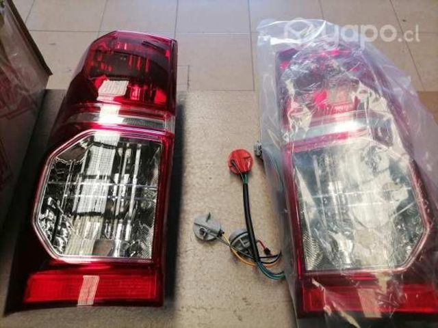 Focos Toyota hilux 2012-2015