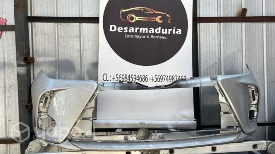 Parachoques Yaris 2021 a 2023 1.6