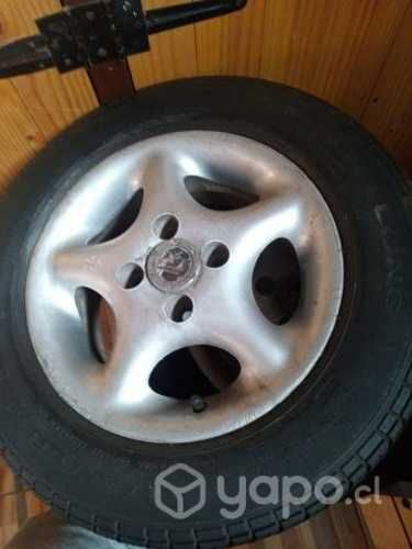 Neumáticos aro 13 + llantas
