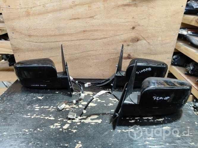 Espejo Mahindra Pick up /rgd01m02j