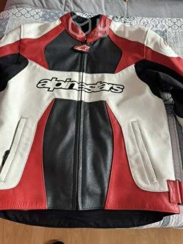 Chaqueta moto Alpinestar y guantes