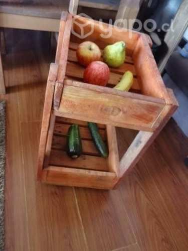 Frutero y jardineras