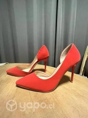 Zapatos rojos
