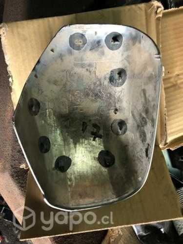 Tapa espejo Mitsubischi l200