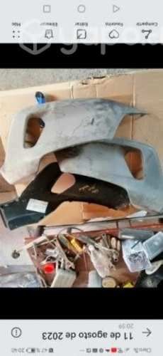 Moldura parachoque delantero Volvo v40